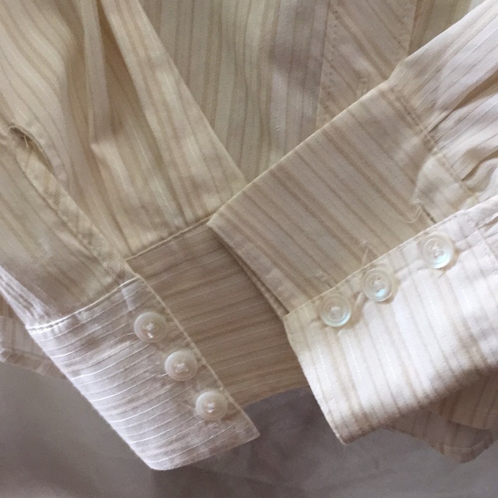 Blouse - Picture 2 of 4